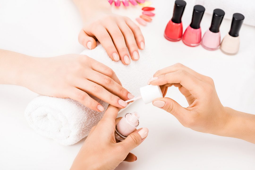 Professional nail care and nail extension services